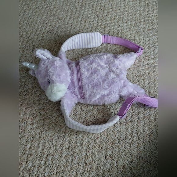 Ebba Piggyback Pal - Unicorn - Picture 6 of 15
